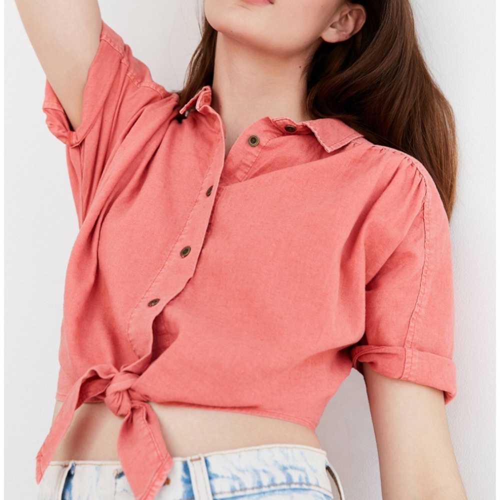 UO BDG Jenna Front-Tie Button Up Blouse